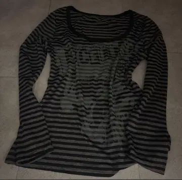 y2k 보더 해골 영문 프린트T 긴팔 롱T 페어리 그런지