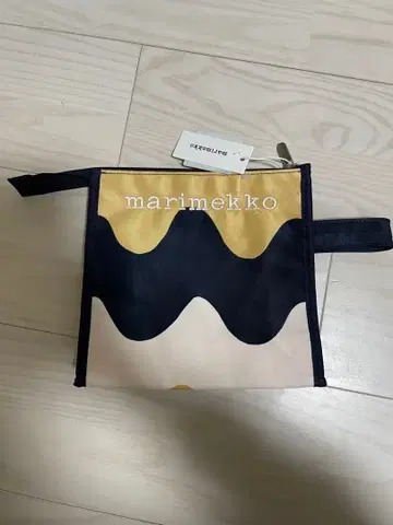 marimekko 물결 무늬 디자인 파우치
