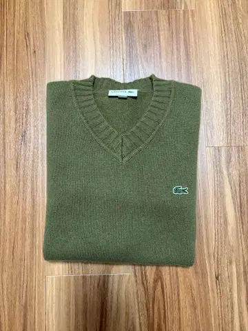 LACOSTE V넥 니트 M 사이즈 올리브 그린