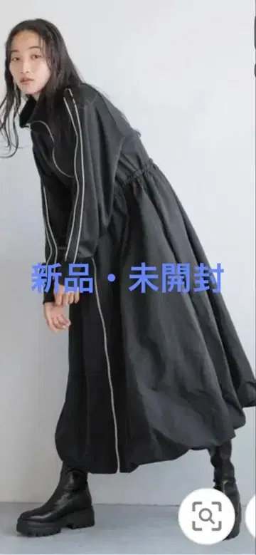 LOWRYS FARM 트랙 도킹 벌룬 원피스 SHORT 블랙