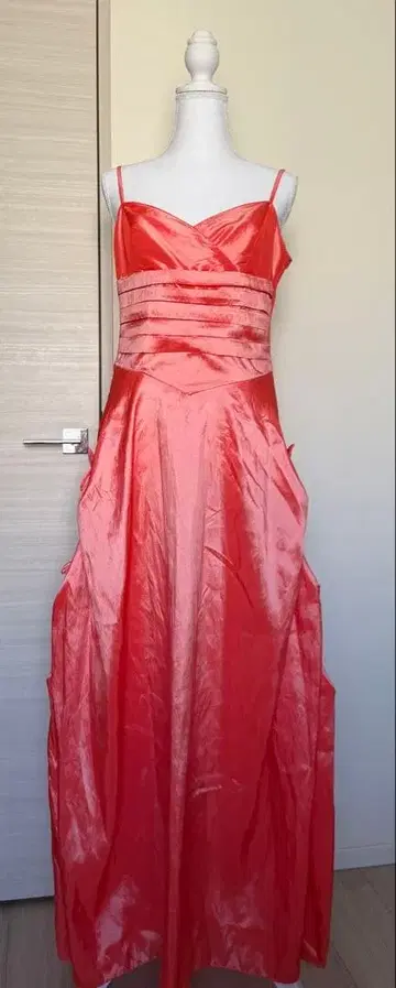 코랄 오렌지 컬러 드레스 숄 포함