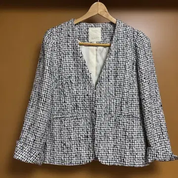 노카라 트위드 자켓 화이트 블랙