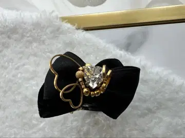 complex Biz 크리스탈 장식의 블랙 리본형 헤어 클립 중형
