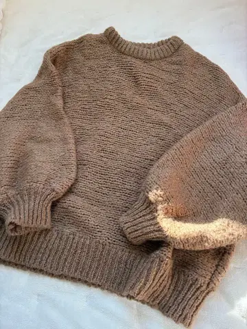 ZARA KNIT 베이지 볼륨 슬리브 M