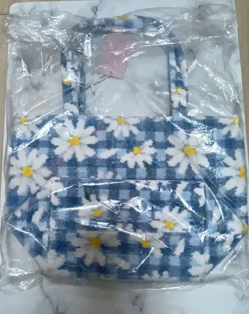 미사용 새상품 러브러리 바이 페이 러브러리 마가렛 백 블루