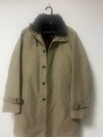 ABAHOUSE 베이지 퍼 자켓 사이즈 2