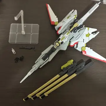 건담 프라모델 HG 제우스 실루엣