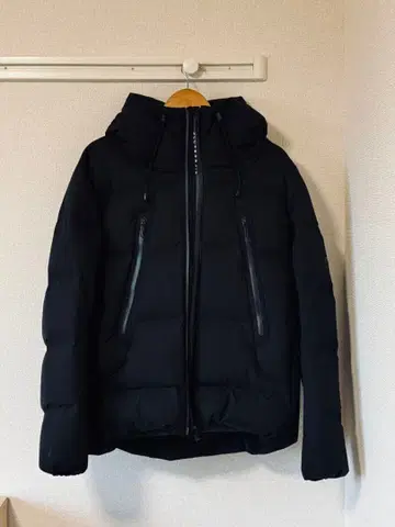 완판템 아크네츠 별주 미즈사와 다운 오버사이즈 마운테니어