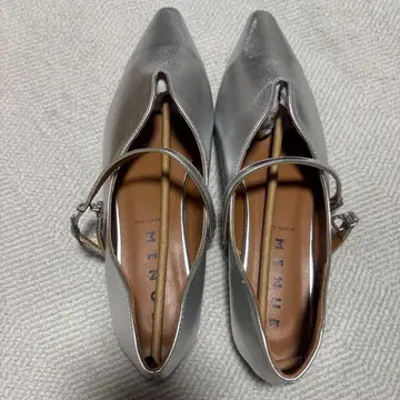 MENUE 실버 하이힐 25.5cm