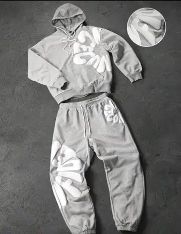 그레이 후드 맨투맨과 팬츠 세트