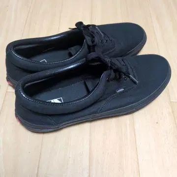VANS 올 블랙 스니커즈 28cm
