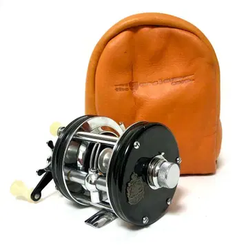 최초기 4개 나사 5000C 아부 앰버서더 ABU AMBASSADEUR