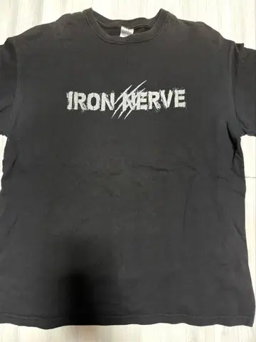 IRON NERVE 티셔츠 [ L size ]