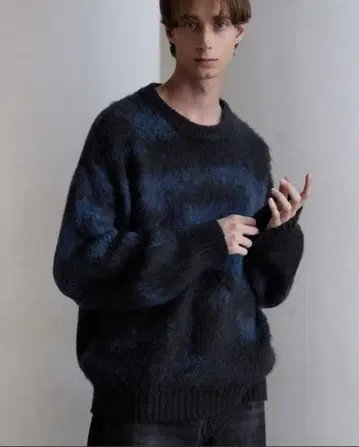 CLEL 알파카 블렌드 샤기 니트