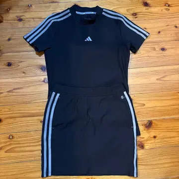 adidas 스포츠 웨어 상하의 세트 (별도 판매 희망 시 연락 주세요)