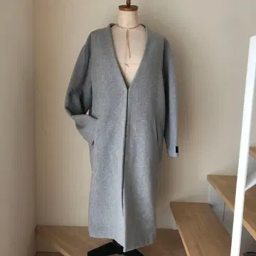 그레이 노카라 롱 체스터 코트