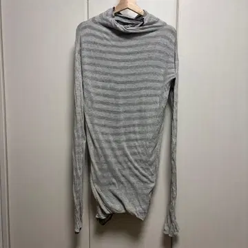 ANN DEMEULEMEESTER 안드묬르메스테르 변형 보더 니트