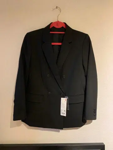 UNIQLO 블랙 더블 자켓 S 사이즈