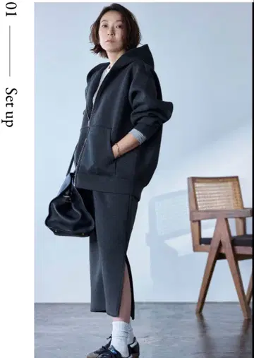 Arpege story 후디 스커트 셋업 차콜 그레이