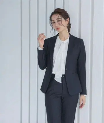 수트 상하의 세트