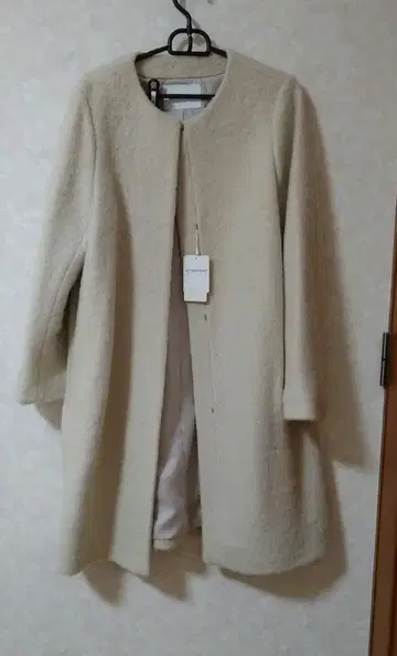 GREEN LABEL 베이지 계열 화이트 롱 코트 미사용 새상품
