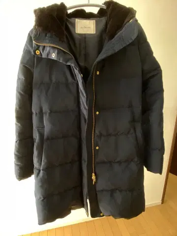 네이비 다운 코트 탈부착 후드 부착