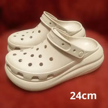 crocs 통굽 샌들 스킨 컬러