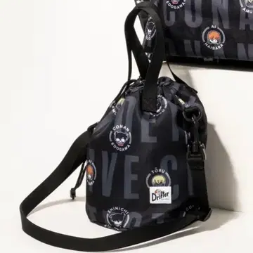 명탐정 코난 라이브 뮤지엄 RM Drifter 숄더백 새상품