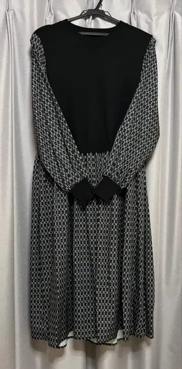 니트 도킹 원피스