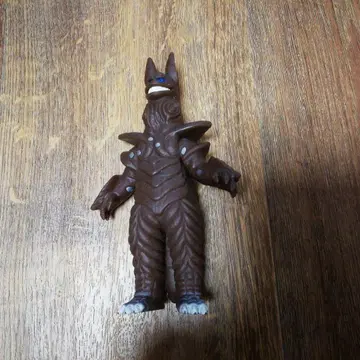 호 2016 울트라맨 괴수 피규어 브라운과 그린