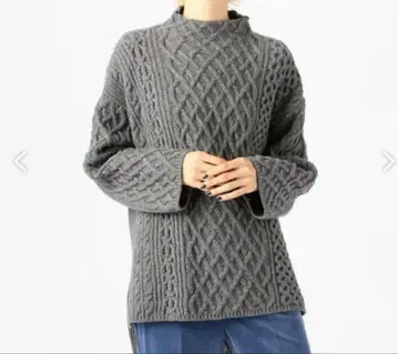 맥피 투모로우랜드 에어얀 케이블 빌드넥 풀오버