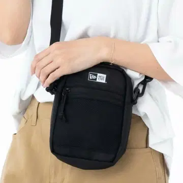 NEWERA 숄더백