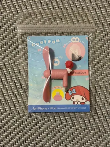 산리오 캐릭터즈 커넥터 포함 미니 쿨팬 ( Lightning )