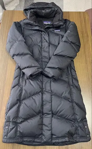 patagonia 블랙 다운 자켓 XS
