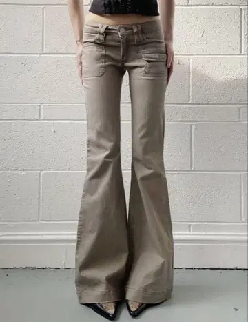 로우라이즈 플레어 데님 팬츠 y2k