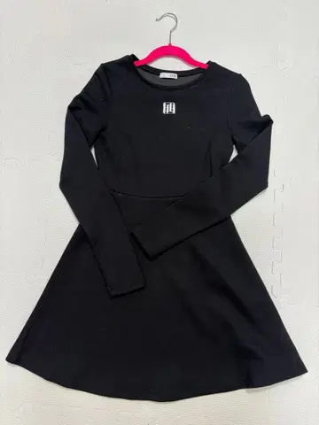 GYDA 블랙 무릎 기장 원피스 F 사이즈