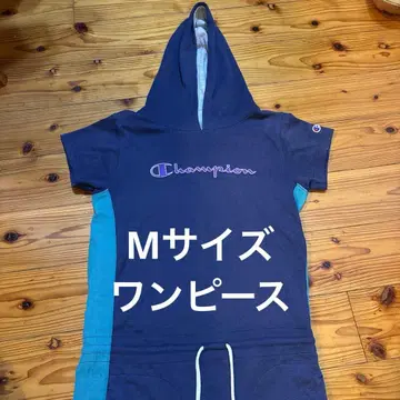 Champion 후드 부착 원피스 네이비/라이트 블루 골프