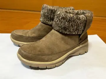 새상품급 여성용 스케쳐스 숏부츠 24.5 브라운