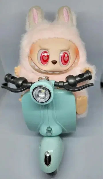 봉제 인형용 바이크 달리기 음악도 나옴 윌리 기능 활 Labubu 라부부