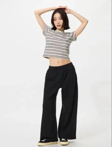 유니클로 맨투맨 와이드 팬츠/기장 짧음 S 사이즈