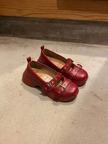 레드 버클 로퍼 멜리 제인 rokh 콜라보