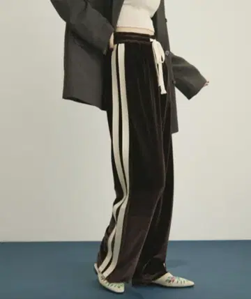 MERLOT 벨로아 트랙 팬츠 라인 팬츠 맨투맨 벨로아 팬츠