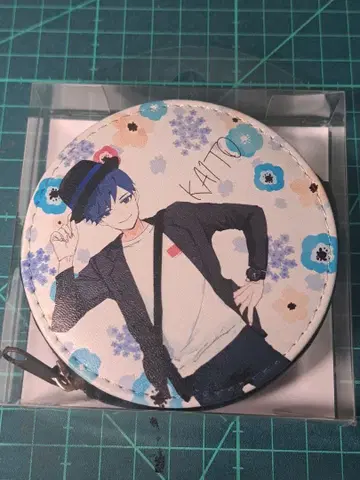 피아프로 캐릭터즈 하츠네 미쿠 원형 코인 케이스 KAITO