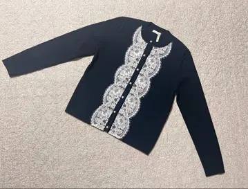 [ 새상품급 ] 아베닐 에투알의 블랙 레이스 장식 긴팔 가디건