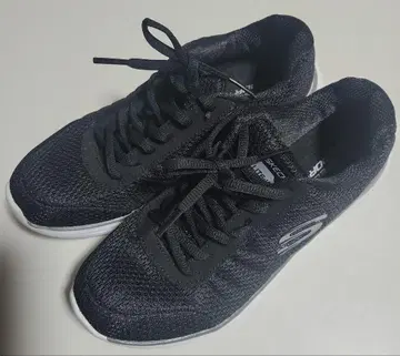Skechers 스니커즈