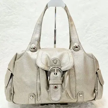 Y2K 메탈릭 숄더백 실버 기믹 헤이세이 00s