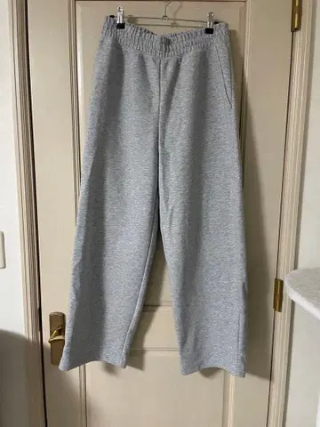 UNIQLO:C 맨투맨 와이드 팬츠 M 사이즈