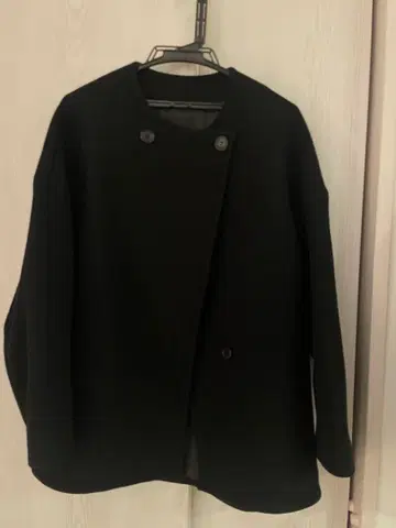 ROSSO 블랙 노카라 자켓