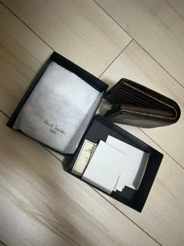 Paul Smith 이단 접이식 지갑