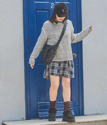 niko and - 비에라 절개 셔츠 튜닉 블랙워치